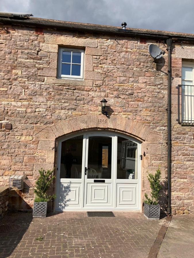 Westwood Barn Holiday Let Brough Sowerby Exteriör bild