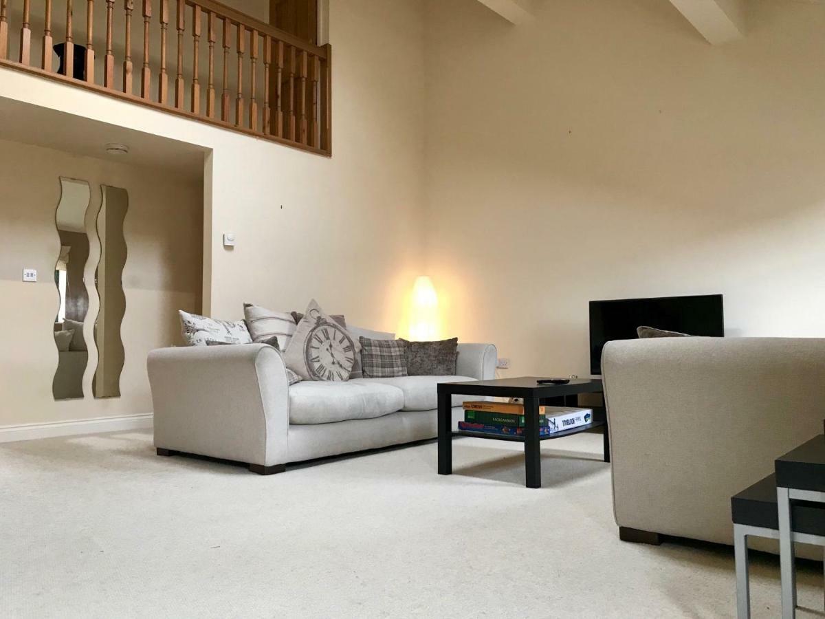 Westwood Barn Holiday Let Brough Sowerby Exteriör bild