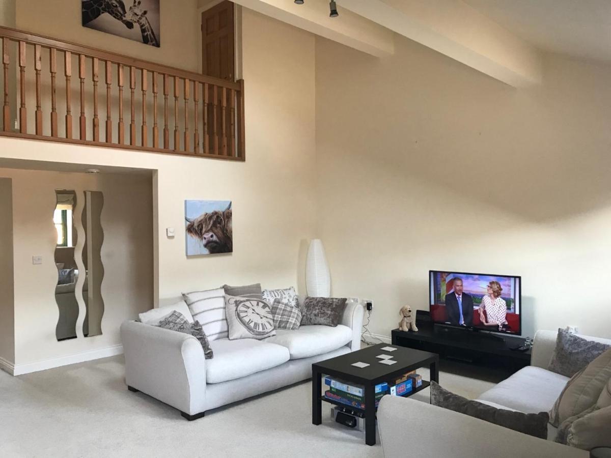 Westwood Barn Holiday Let Brough Sowerby Exteriör bild